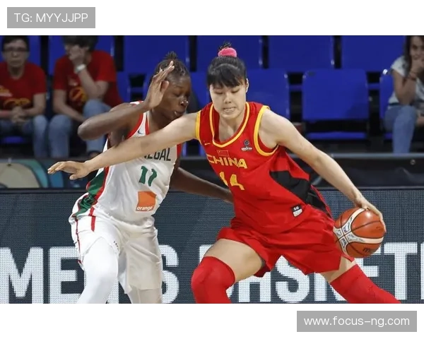 中国女篮勇夺亚洲杯冠军 打破九年冠军荒 决赛逆袭日本震惊全场