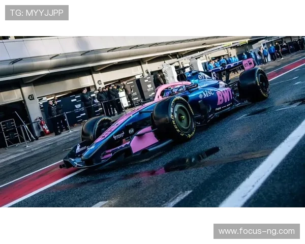 F1新赛季精彩开启 各大车队争夺激烈 谁将称霸赛道