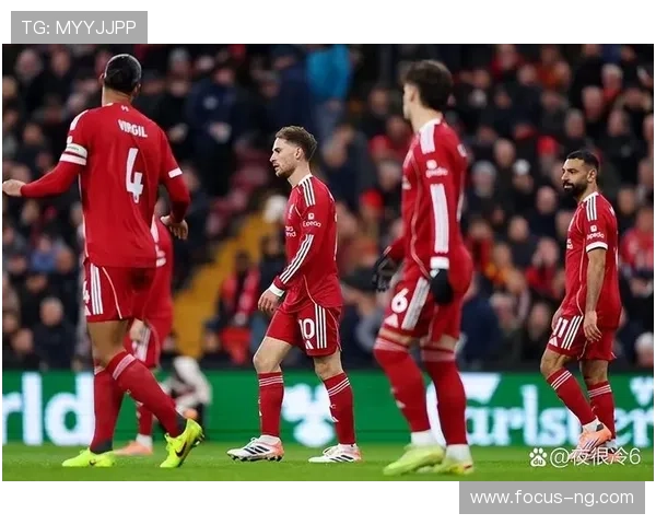 欧冠焦点战再起风云豪门对决引爆转会与争议新一轮风暴席卷足坛热